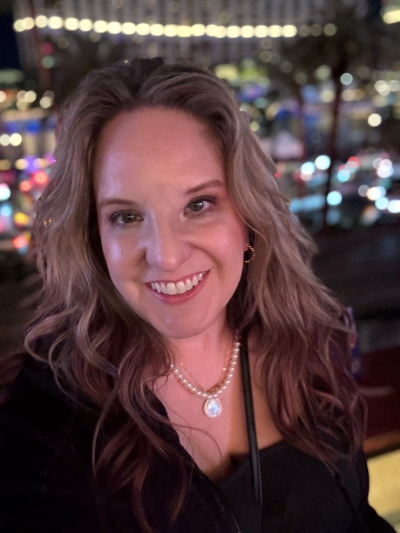 A picture of the Deck Expo Show Manager Megan Magaña