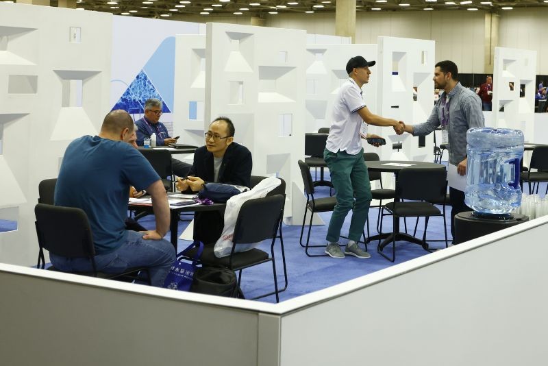 Pool industry professionals networking at PSP Expo
